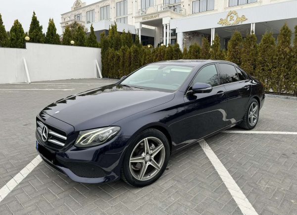 Mercedes e220 - 2018 1